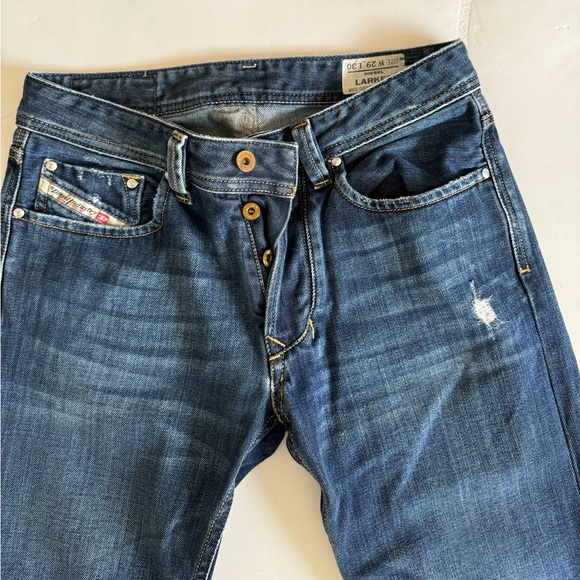 Diesel Larkee Button Fly Distressed Jeans 008RQ Men’s Size 29x30 Pre-owned - Picture 1 of 7